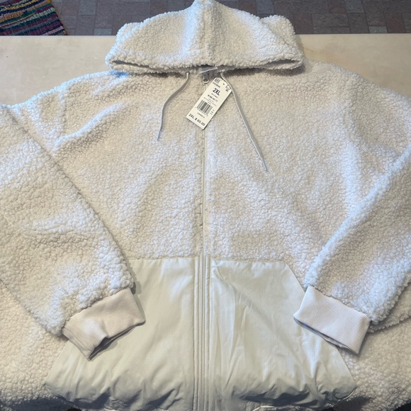 Brand new Adidas Sherpa full zip jacket size xxl - Picture 1 of 1
